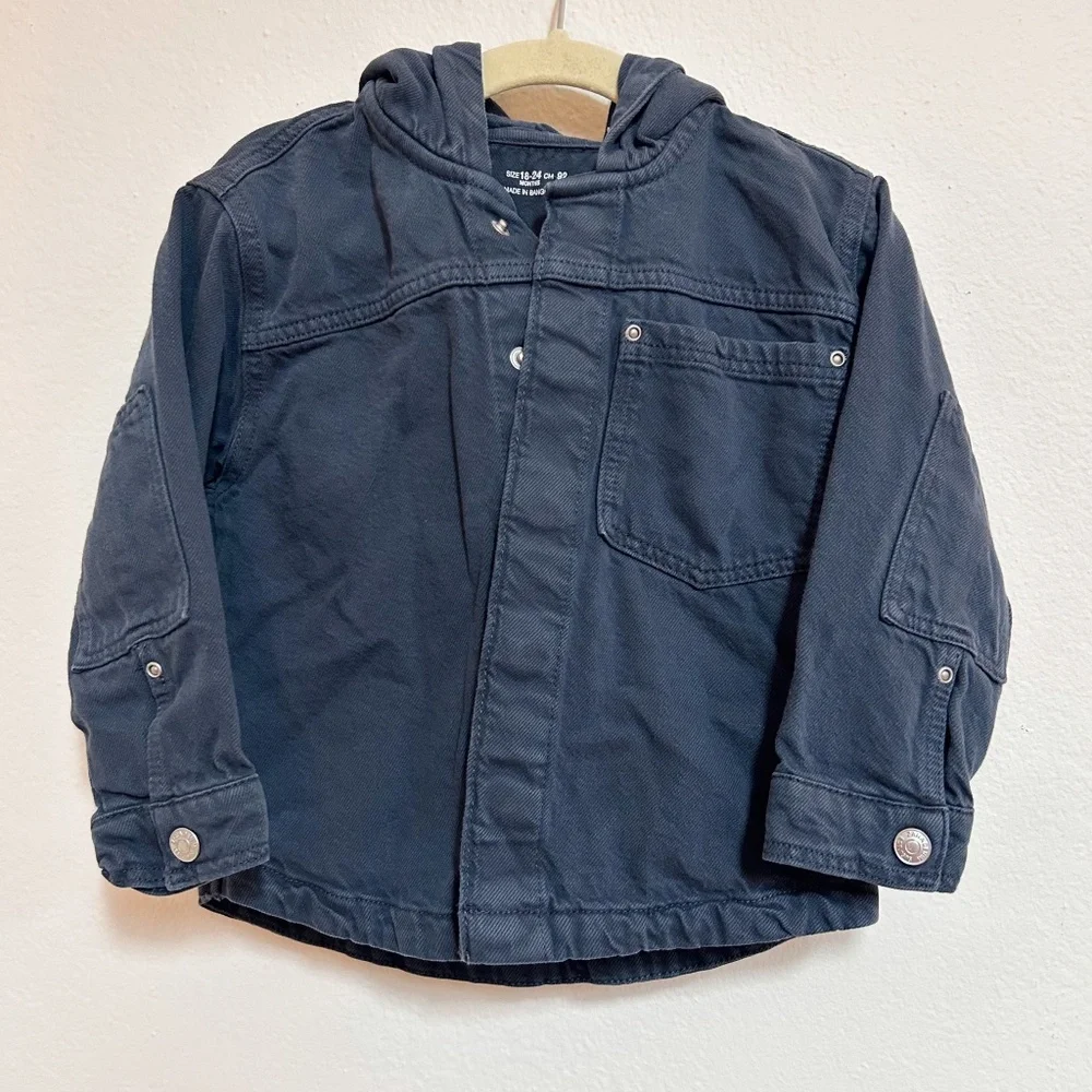 ZARA NAVY Toddler Hooded Navy Denim Jacket, utility, pocket - sz 18-24months